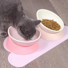Load image into Gallery viewer, HiFuzzyPet Angled Adjustable Elevated Cat Bowl for Flat Face Pet
